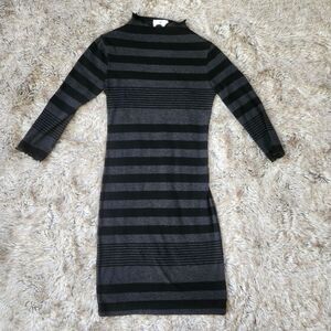 Socialite 3/4 Length Ribbed Sweater Dress‎ Mock Neck Gray and Black Size XS